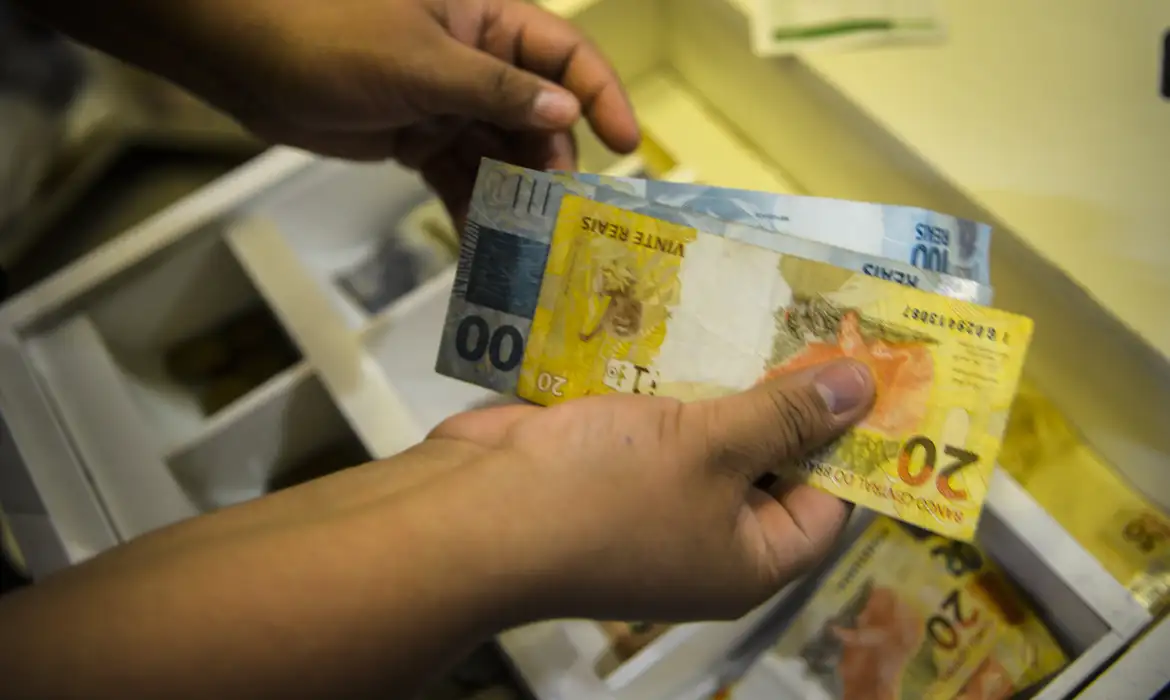「忘れられた金」は91億3千万レアルに達している（© Marcello Casal JrAgência Brasil）