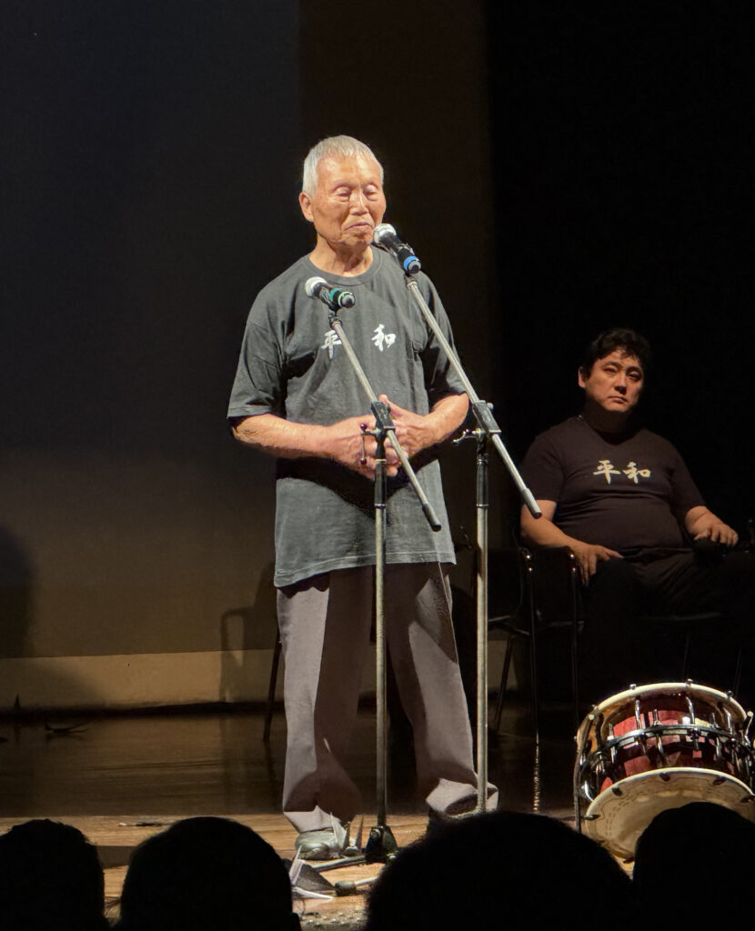 子供時代の被曝体験を切々とポルトガル語で訴える盆小原さん