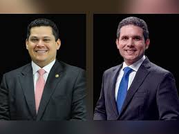 アルコルンブレ、モッタ両院議長（Reproducao）