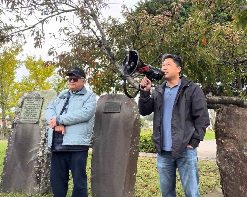 平上文雄さんと息子の喜浩さん
