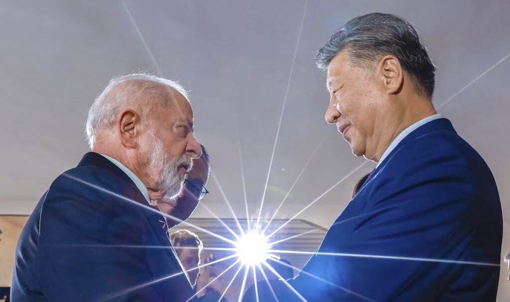 2024年11月、外務省本部に習近平国家主席（右）を招いたルーラ大統領（Foto: Ricardo Stuckert/PR）