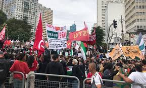 サンパウロ市での15日の抗議活動（Guilherme Jeronymo/Agencia Brasil）