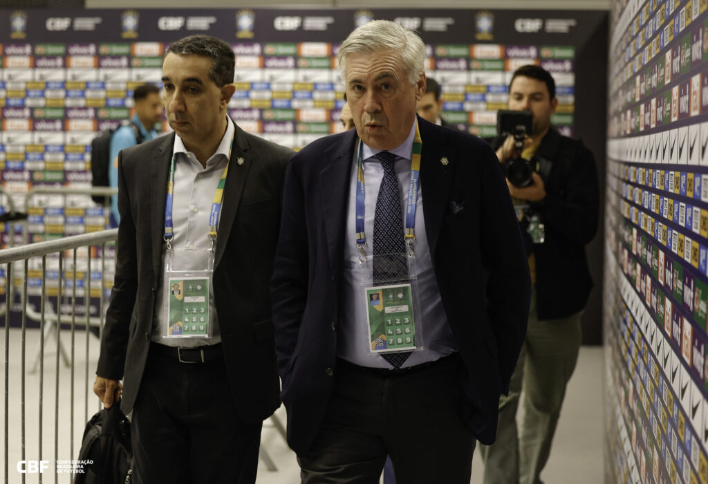 パラグアイ戦の時のカルロ・アンチェロッティ監督(foto Rafael Ribeiro CBF)