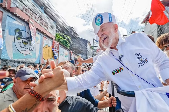 サルバドールの7月2日文化パレードに参加したルーラ大統領(Foto:Ricardo Stuckert / PR)