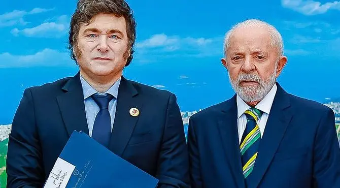 ２０２４年１１月、Ｇ２０リオ・サミットで冷めた握手を交わしたブラジル・アルゼンチン両首脳（Foto: Ricardo Stuckert/PR）